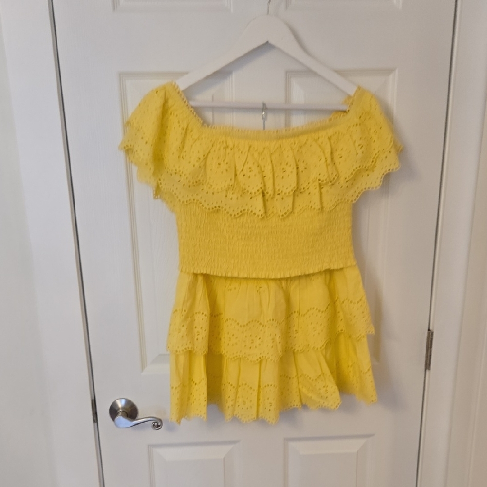 Lilly Pulitzer Sunshine Yellow Skirt And Top